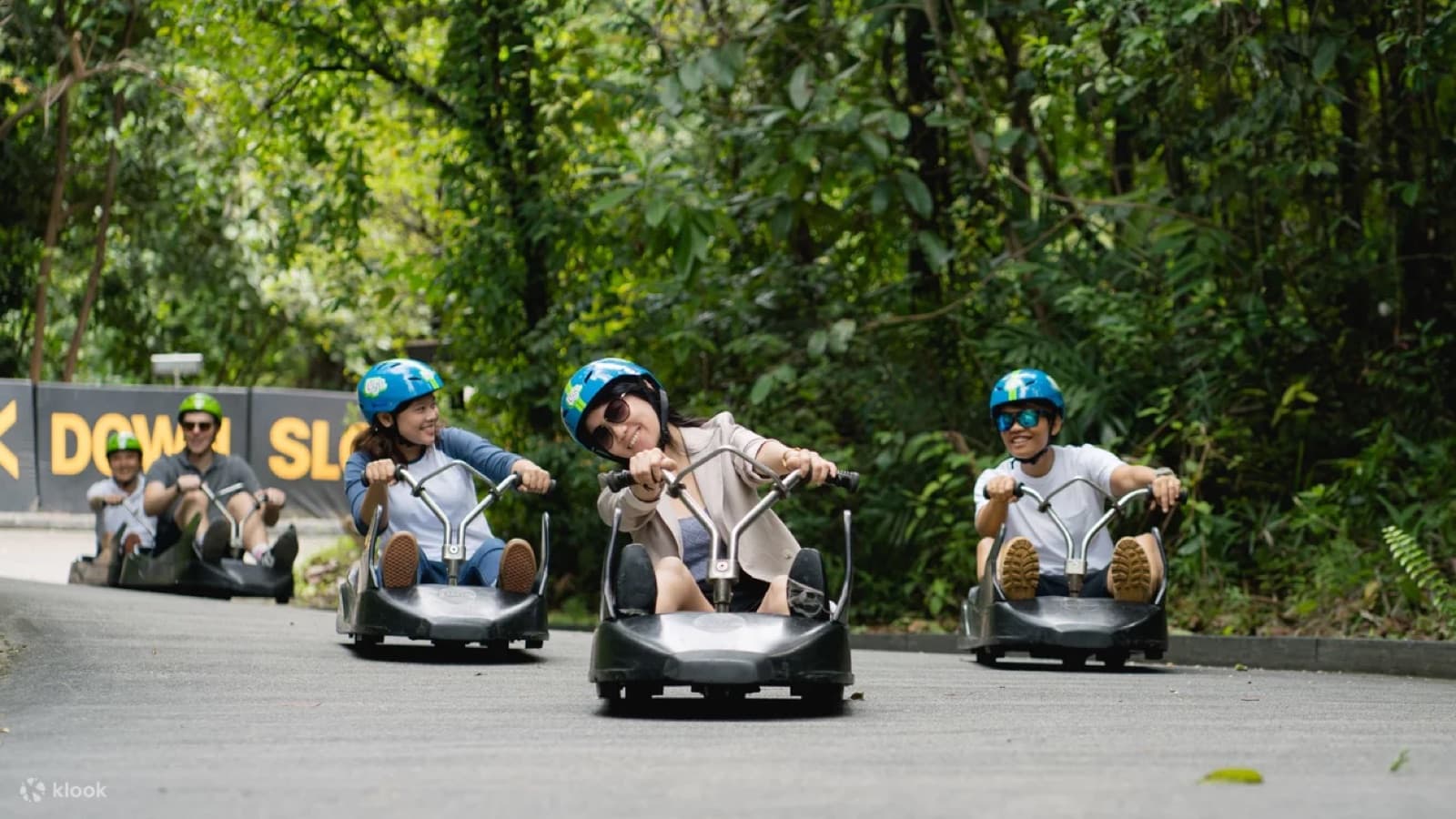 Day Sentosa Island Tour + Luge Ride
