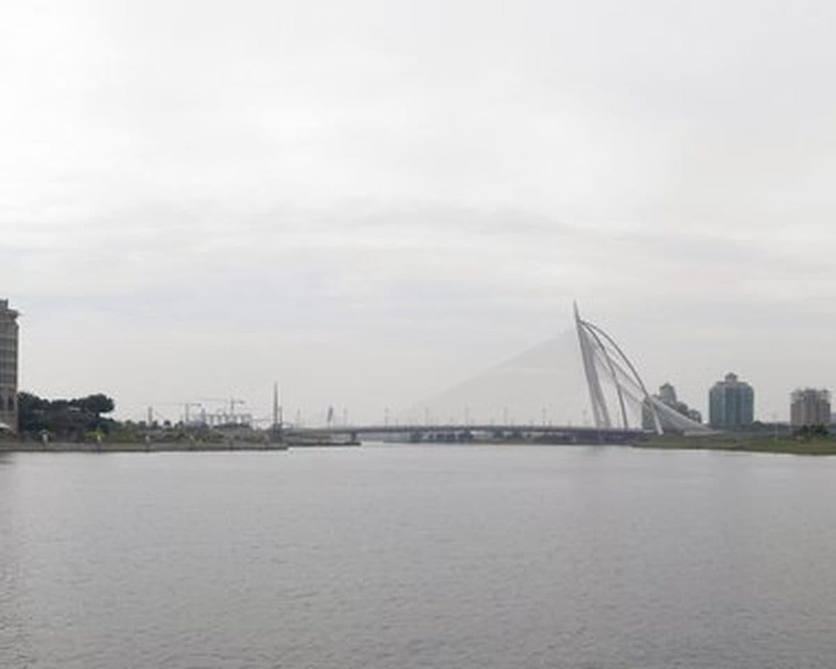 Putrajaya Lake