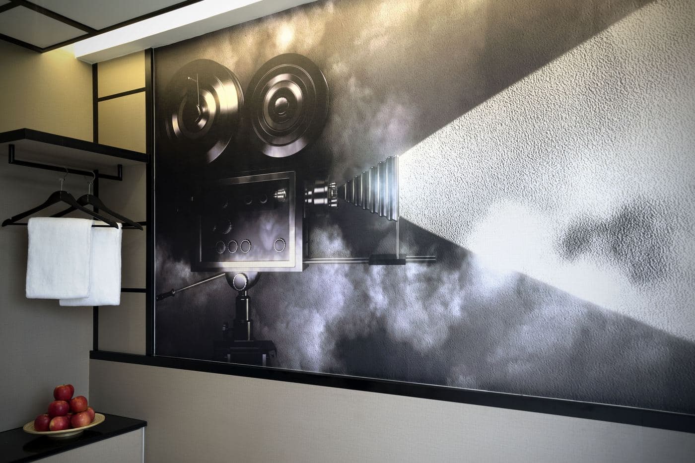 Hotel 81 Hollywood