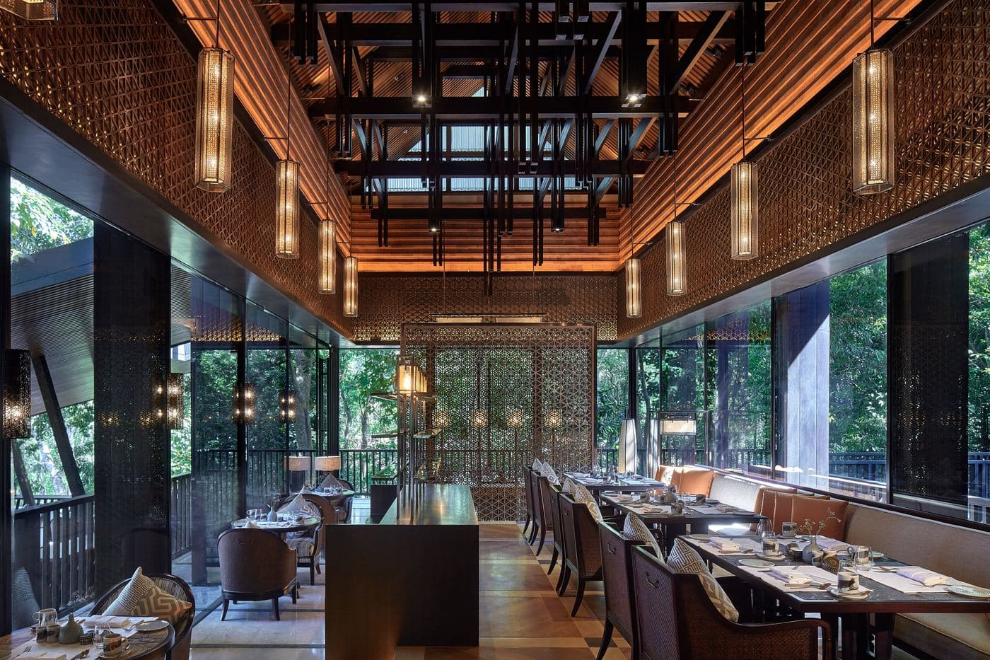 Dining & F&B