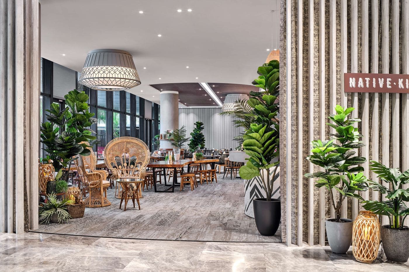 Dining & F&B