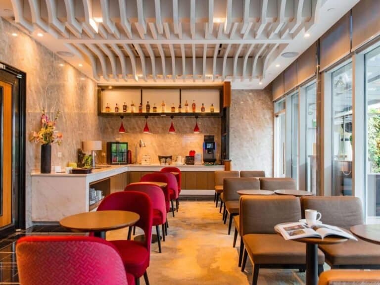 Mercure Singapore Bugis 4*