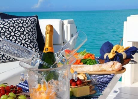 DAY YACHT CRUISE