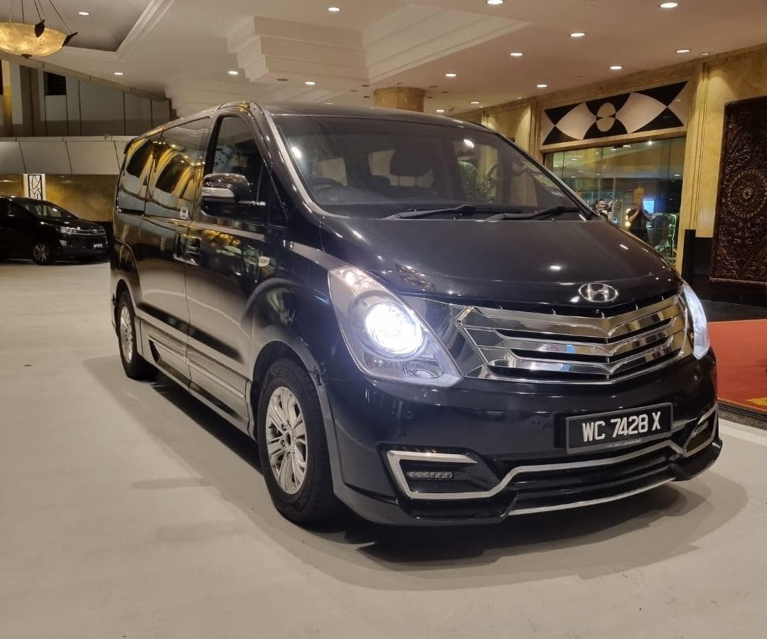 Hyundai Starex
